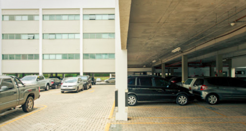 vagas-cobertas-estacionamento-aeroporto-de-viracopos-campinas